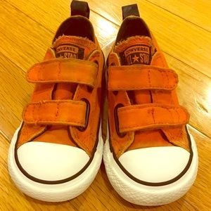 Converse Chuck Taylor Allstar Orange Sneakers